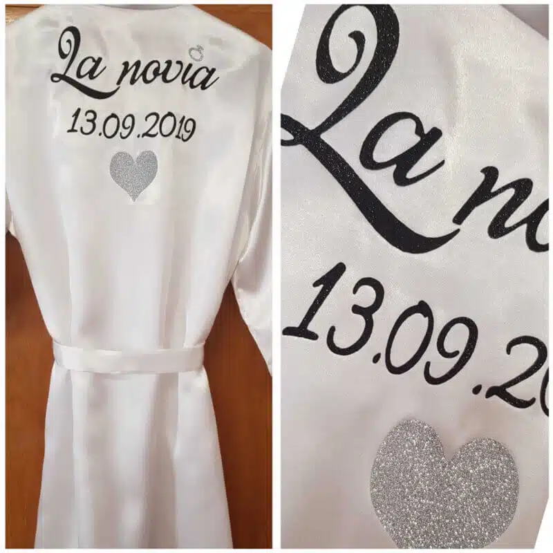 batas personalizados Batas Personalizadas Batas Personalizadas novia bata personalizada Batas Novias Originales Novias originales Bata para novias Bata Blanca