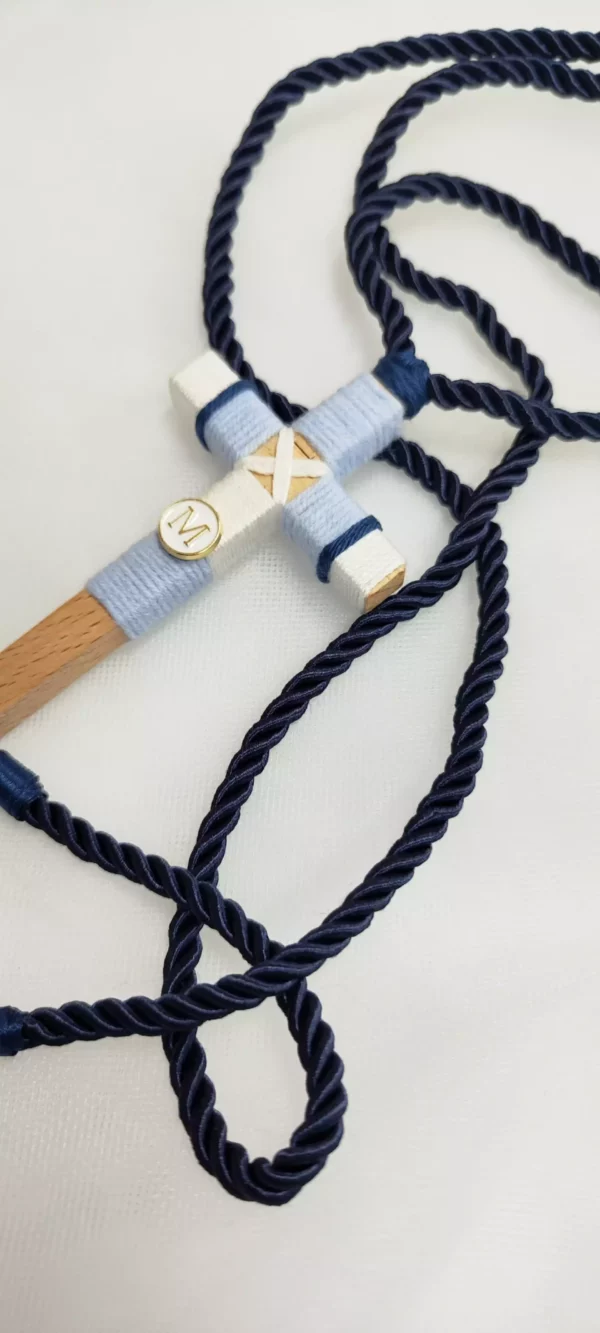 Cruz de madera para primera comunión de niño, tamaño 10 cm, personalizable.