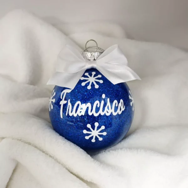 Bola de Navidad personalizada con nombre, ideal para decorar el árbol.