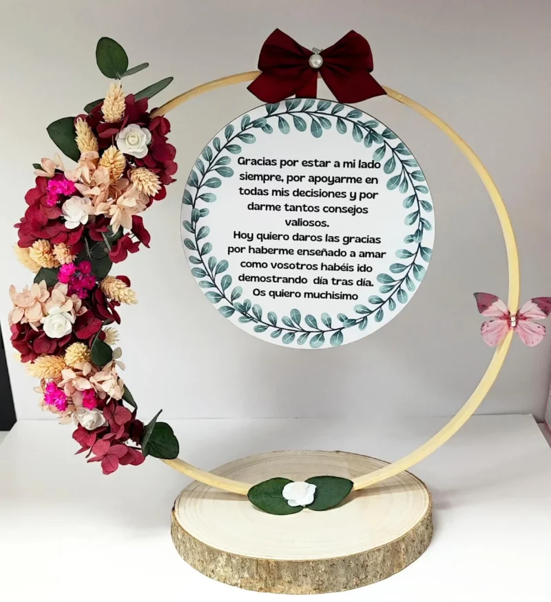 Aro decorativo con base natural y frase personalizada